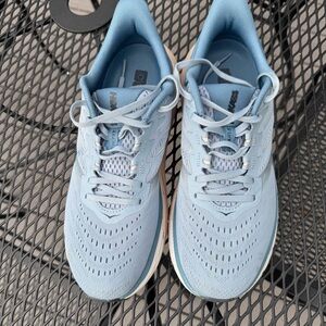 Women’s Hoka  Arahi 5 Running Shoes size 10.5